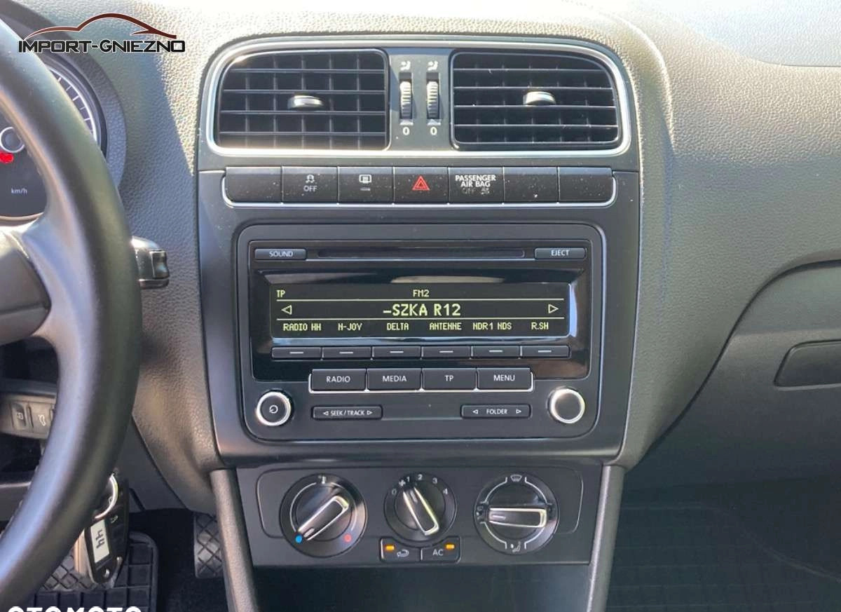 Volkswagen Polo cena 33900 przebieg: 128000, rok produkcji 2012 z Kłodawa małe 379